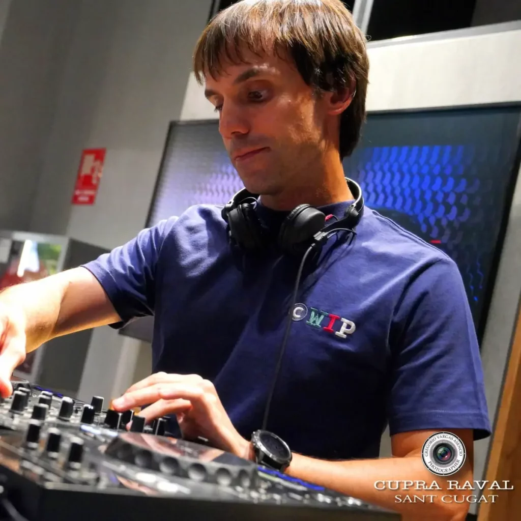 Presentació Cupra Raval a Sant Cugat – DJ Marvin